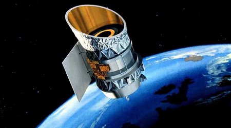 Dead NASA satellite returns to Earth after 38 years