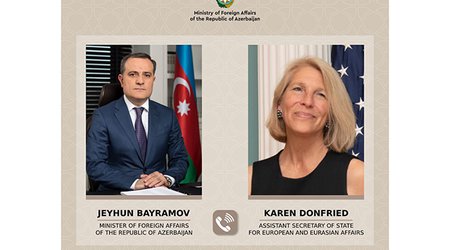 Bayramov Donfridlə Laçın-Xankəndi yolunu müzakirə etdi