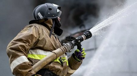 В Шамахы в административном здании произошел пожар
