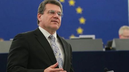 EU Commission expects first joint purchases of gas before summer, Sefcovic says