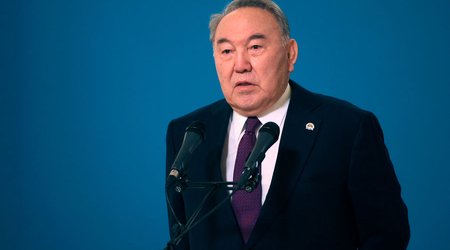 Nazarbayev ürəyindən əməliyyat olunub