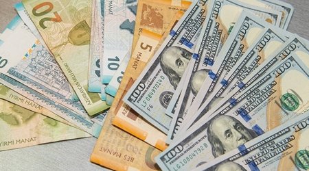 Dolların sabaha olan məzənnəsi açıqlanıb