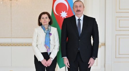 Əliyev Fransa səfirinin etimadnaməsini qəbul etdi