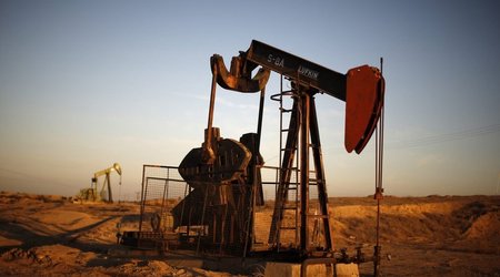 Oil prices rise on optimism around demand & weakening dollar