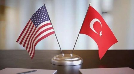 Bloomberg: US requires Turkiye to stop exporting goods to Russia