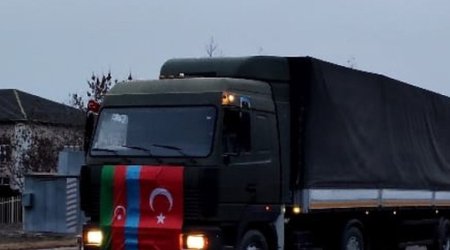 12 большегрузов с гумпомощью отправились из Нахчывана в Турцию