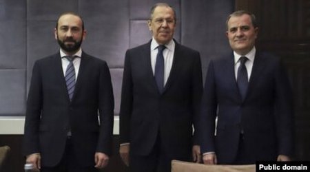 Lavrov Bayramov və Mirzoyanın üçtərəfli görüşü gözlənilir