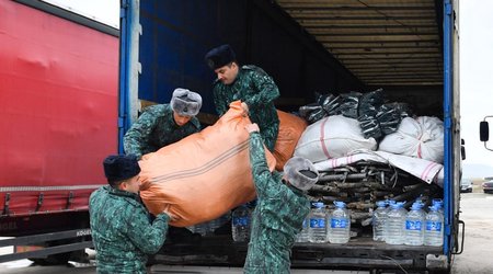 ГПС Азербайджана отправил гуманитарную помощь в Турцию