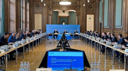 Обсуждено участие немецких компаний в промпарках Азербайджана