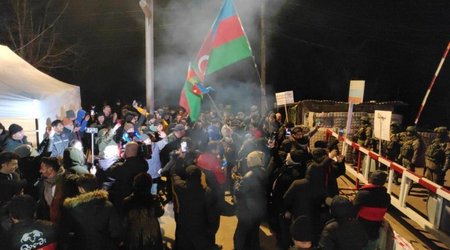 Xankəndi-Laçın yolunda etiraz aksiyası iki aydır fasiləsiz davam edir