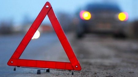 В Шамкирском районе столкнулись два автомобиля: есть погибший