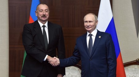 Əliyev Putinə zəng etdi