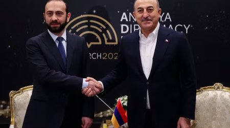 Türkiye and Armenia agree to continue work on full opening of borders