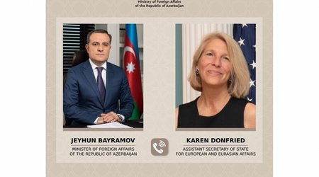 Bayramov Kristina Yohannessonla Qarabağı müzakirə edib