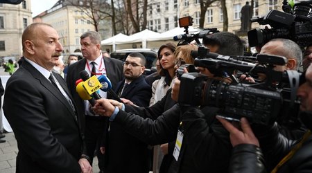 Əliyev Münxendə televiziya kanallarına müsahibə verib