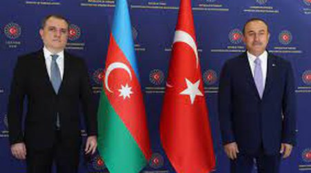 Ceyhun Bayramov Çavuşoğluna zəng etdi