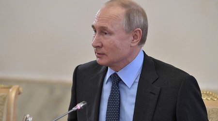 Putin instructs Federal Security Service to strengthen counterintelligence
