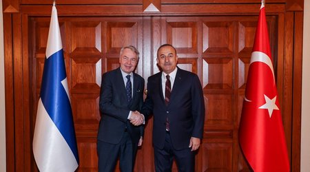 Turkish, Finnish FMs hold talks