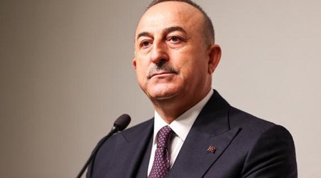 Глава МИД Турции почтил память погибших в битве при Чанаккале