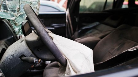 В Лянкяране столкнулись два автомобиля, есть пострадавшие