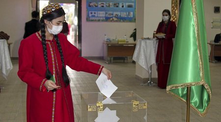 В Туркменистане на досрочном голосовании на выборах проголосовали 1,82% избирателей
