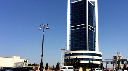 ARDNF xarici valyuta satışını 42,8% azaldıb