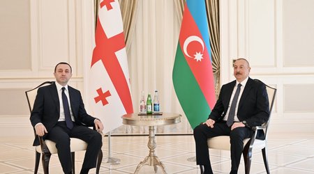 Началась встреча президента Азербайджана с премьер-министром Грузии
