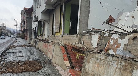 Azərbaycan Türkiyənin zəlzələ bölgəsində maqnitometrik istinad stansiyası quraşdırıb