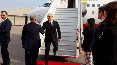 Ukrainian PM arrives in Canada