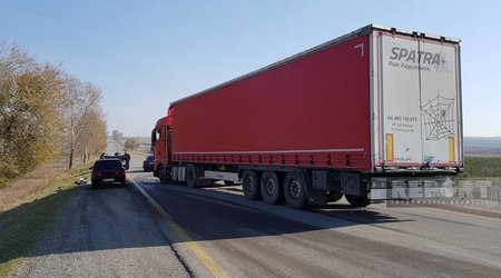 В Лачыне перевернулся грузовой автомобиль, водитель погиб на месте ДТП