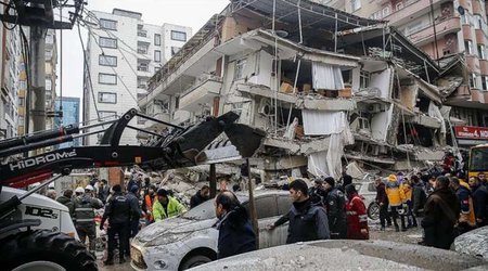 Türkiyədə zəlzələdən zərər çəkənlərə bir milyard dollar sığorta ödənişləri edilib