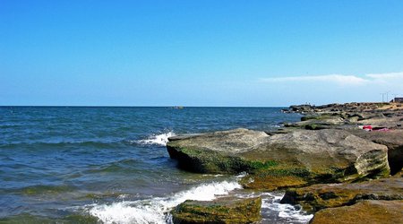 Magnitude 4 quake hits Caspian Sea
