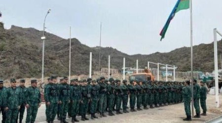 Азербайджанские пограничники на новом КПП на границе с Арменией