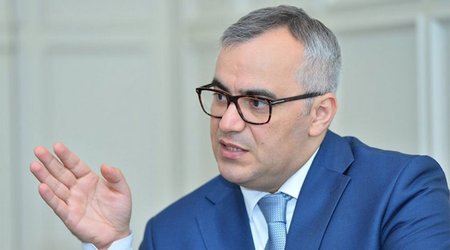 Рашад Ахмедов: Все виды обязательного страхования будут переведены в электронный формат