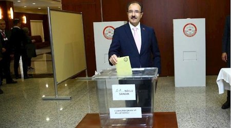 Türkiyə vətəndaşları Azərbaycanda səs verməyə başladılar