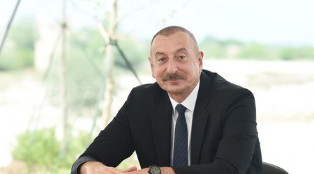 Prezident İlham Əliyev Azərbaycan veteranlarını təbrik edib