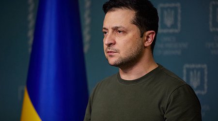 Zelenski rus şirkət və vətəndaşlarına sanksiya tətbiq etdi