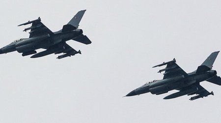 Group of 14 US congressmen urges Biden to allow delivery of F-16 to Kyiv