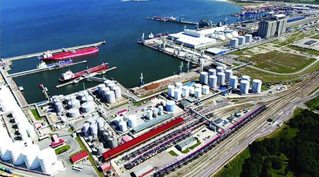 Ələt limanında yükdaşımaların həcmini 15 milyon tondan 25 milyon tona çatdırıla bilər - Əliyev