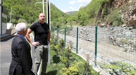 Президент Ильхам Алиев совершил поездку в Кяльбаджарский район