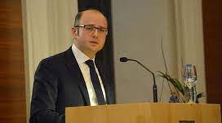 Azərbaycan bərpa olunan enerji elektrik stansiyalarının gücünü artırmağı planlaşdırır - Nazir