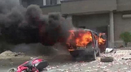 Hindistanda etnik zəmində toqquşmalar 98 nəfərin ölümünə səbəb olub