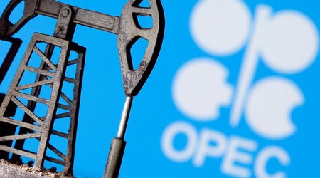 ОПЕК+ обсуждает дополнительное сокращение добычи нефти