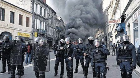 Fransada iyunun 6-da keçiriləcək etirazlara 11 min polis və jandarm cəlb olunacaq