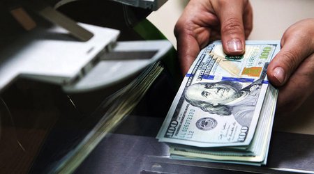 Qətər Şeyxi Mançester Yunayted-i 7,5 milyard dollara alır