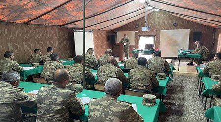 Закир Гасанов дал конкретные поручения о готовности в любой момент незамедлительно и решительно пресечь возможные провокации