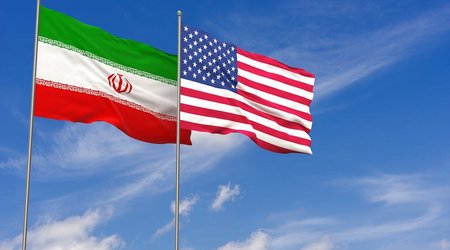 В МИД Ирана заявили о переговорах с США по отмене санкций