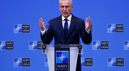 Stoltenberq Ukraynanı üzvlük planı olmadan NATO-ya qəbul etməyi təklif edib