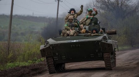 Russian troop losses in Ukraine exceed 220,000