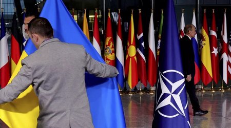 France resolves to support Ukraine's NATO membership